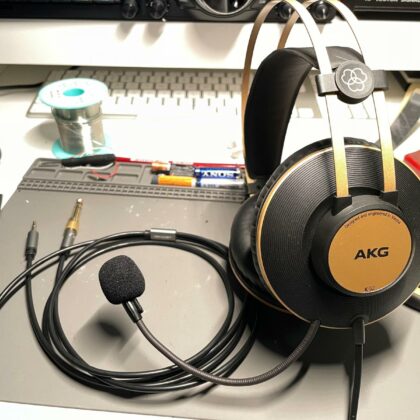 AKG K92 HEADSET with DYNAMIC MICROPHONE ELEMENT